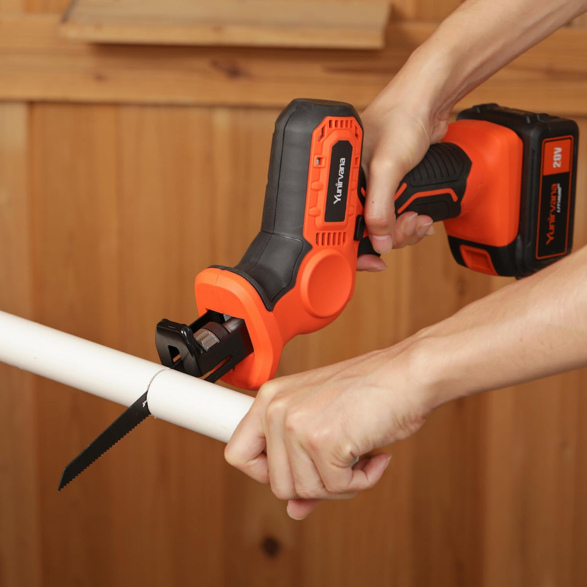 20V Cordless Reciprocating Saw Kit with Wood and Metal Blades B219